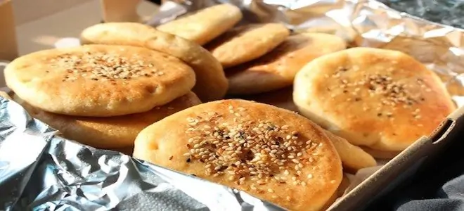 طريقة عمل خبز التمر الكويتي التبدون منال العالم