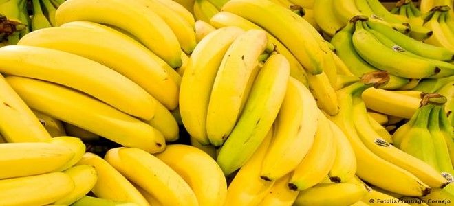 اكل الموز في المنام للعزباء دلالات رؤية الفواكه لابن سيرين كنوزي